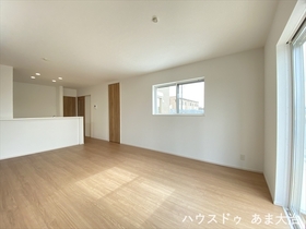 ○ファーストタウンあま市第2小路2丁目　全3棟　2号棟　新築一戸建て