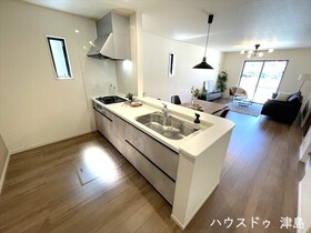 LiveleGarden.S津島市橘町2丁目　全3棟　2号棟　新築一戸建て
