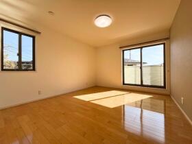 桑名市陽だまりの丘5丁目　中古一戸建て