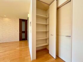 桑名市陽だまりの丘5丁目　中古一戸建て