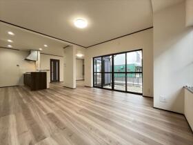 桑名市筒尾3丁目　中古一戸建て