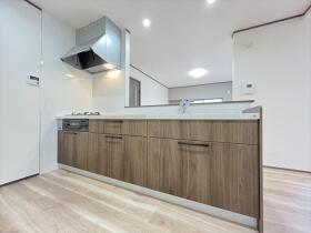 桑名市筒尾3丁目　中古一戸建て