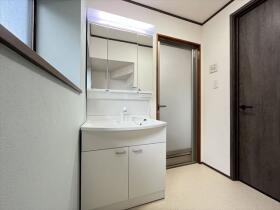 桑名市筒尾3丁目　中古一戸建て