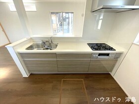 ファーストタウン愛西市渕高町上八反　全6棟　5号棟　新築一戸建て