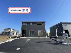 ○津島市鹿伏兎町西　全3棟　1号棟　新築一戸建て