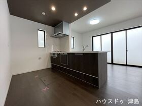 Terreches弥富市五之三1期　全6棟　2号棟　新築一戸建て
