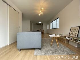 Terreches弥富市五之三1期　全6棟　4号棟　新築一戸建て