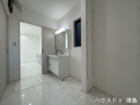 タマタウン弥富鯏浦　全6棟　2号棟　新築一戸建て