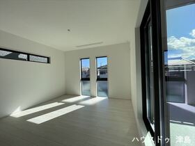 タマタウン弥富鯏浦　全6棟　3号棟　新築一戸建て