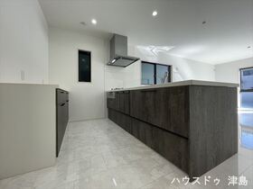 タマタウン弥富鯏浦　全6棟　3号棟　新築一戸建て