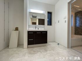 タマタウン弥富鯏浦　全6棟　3号棟　新築一戸建て