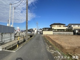 津島市神守町字六反田　全3区画　2号地　建築条件なし土地