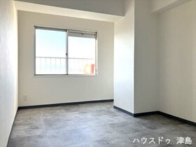 ソミュール日比野