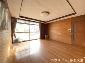 ●蟹江町西之森9丁目　中古一戸建て