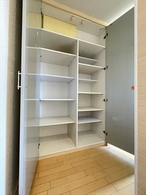 ●ローレルコート弥富東