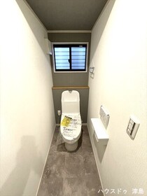 弥富市平島町西勘助　1号棟　未入居一戸建て