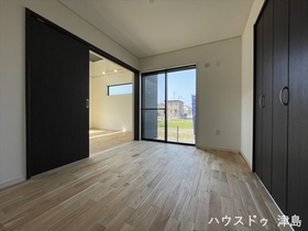 弥富市平島町西勘助　1号棟　未入居一戸建て