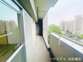 鳩岡マンション