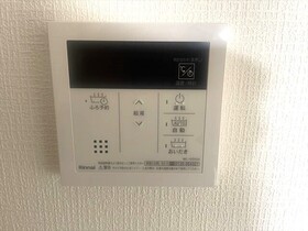 鳩岡マンション