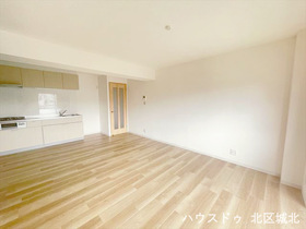 鳩岡マンション