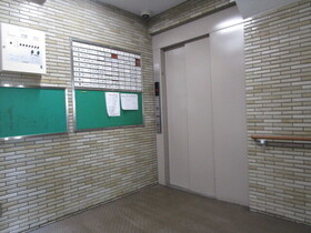 イトーピア八島マンションB棟