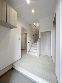 トレステージ七和小学校南　全3棟　1号地　新築一戸建て