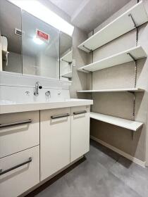 ※ダイアパレス白鳥公園西