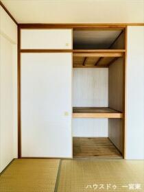 モアグレース今伊勢III