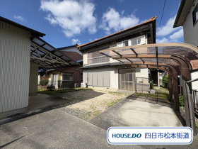 ●桑名市大字下深谷部字川崎　中古一戸建て