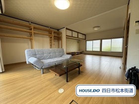 ●桑名市大字下深谷部字川崎　中古一戸建て