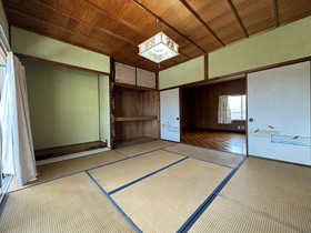 ●桑名市大字下深谷部字川崎　中古一戸建て