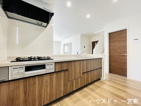 一宮市九品町第2　全6棟　4号棟　新築一戸建て