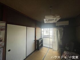 ●中島コーポラス