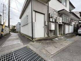 ●桑名市大字上野字松之下　中古一戸建て