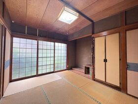 ●桑名市大字上野字松之下　中古一戸建て