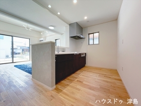 プレサンスアージュ津島市橘町　全10区画　1号地　新築一戸建て