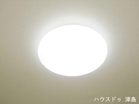 愛西市須依町北前　中古一戸建て