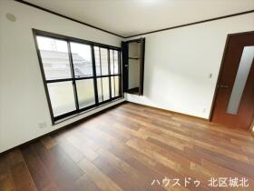 名古屋市北区鳩岡2丁目　中古一戸建て