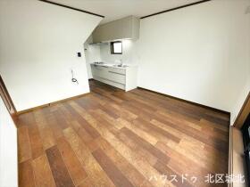 名古屋市北区鳩岡2丁目　中古一戸建て