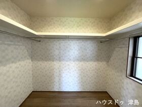 ●あま市花長六反田　中古一戸建て