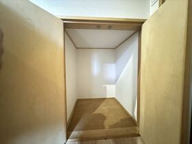 四日市市追分2丁目　中古一戸建て