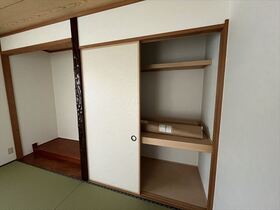 四日市市日永西4丁目　中古一戸建て