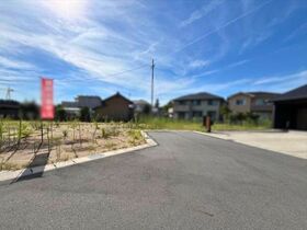 四日市市西坂部町　全5区画　B号地　建築条件付き土地