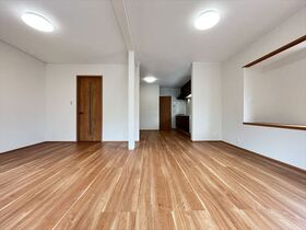 桑名市大山田5丁目　中古一戸建て