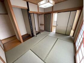 四日市市桜花台2丁目　中古一戸建て