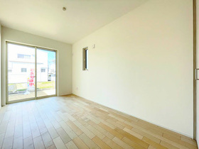 名古屋市中川区打中2丁目　全2棟　B棟　新築一戸建て