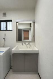 ●名古屋市港区築三町2丁目　中古一戸建て