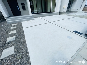 □一宮市三条字道東　全3棟　2号棟　新築一戸建て