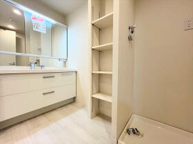 ※センチュリースクエア木場