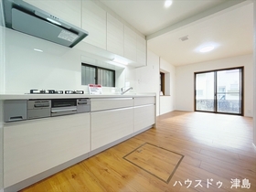 津島市青塚町6丁目　中古一戸建て